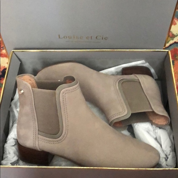 Perfect Neutral Grey Booties - Picture 2 of 2